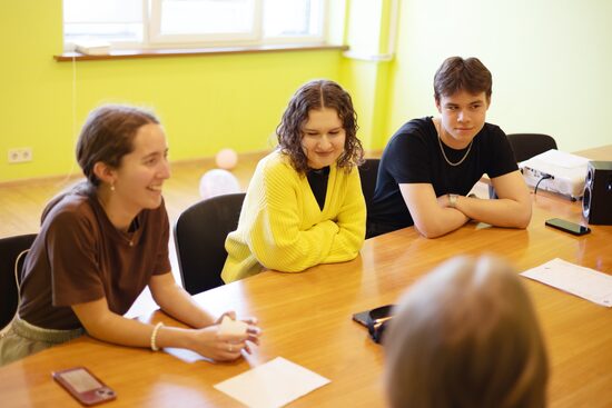 Summer Speaking Intensive ( Adults 16+)